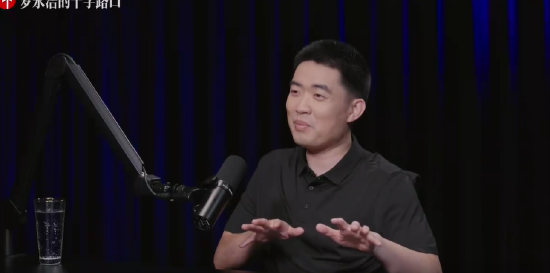 权威配资之家官网 李想谈不内耗：遇到巨大痛苦，三天就过去了